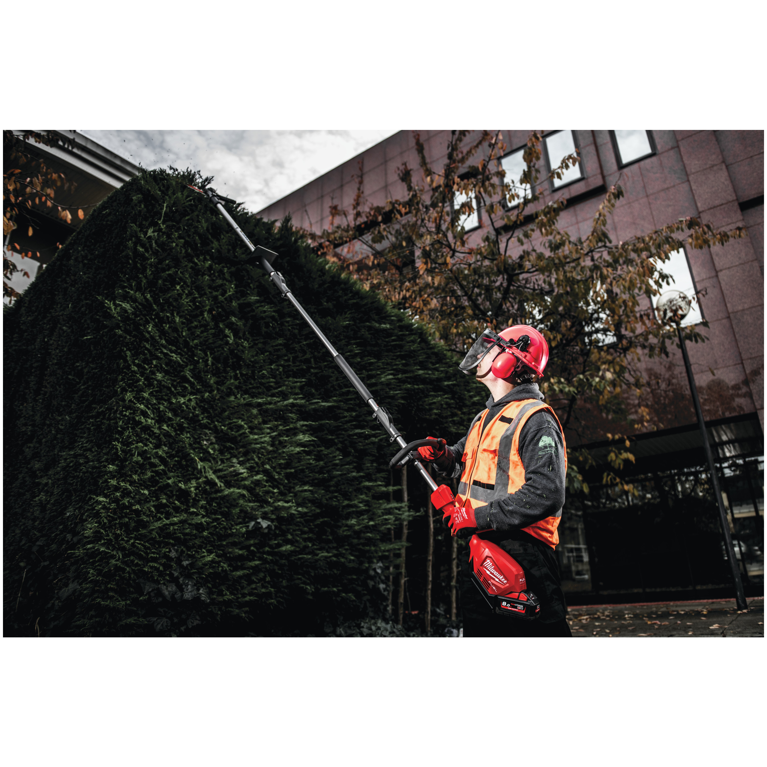 M18FOPH-HTA FUEL Heckenscheren-Aufsatz Produktbild img2 L