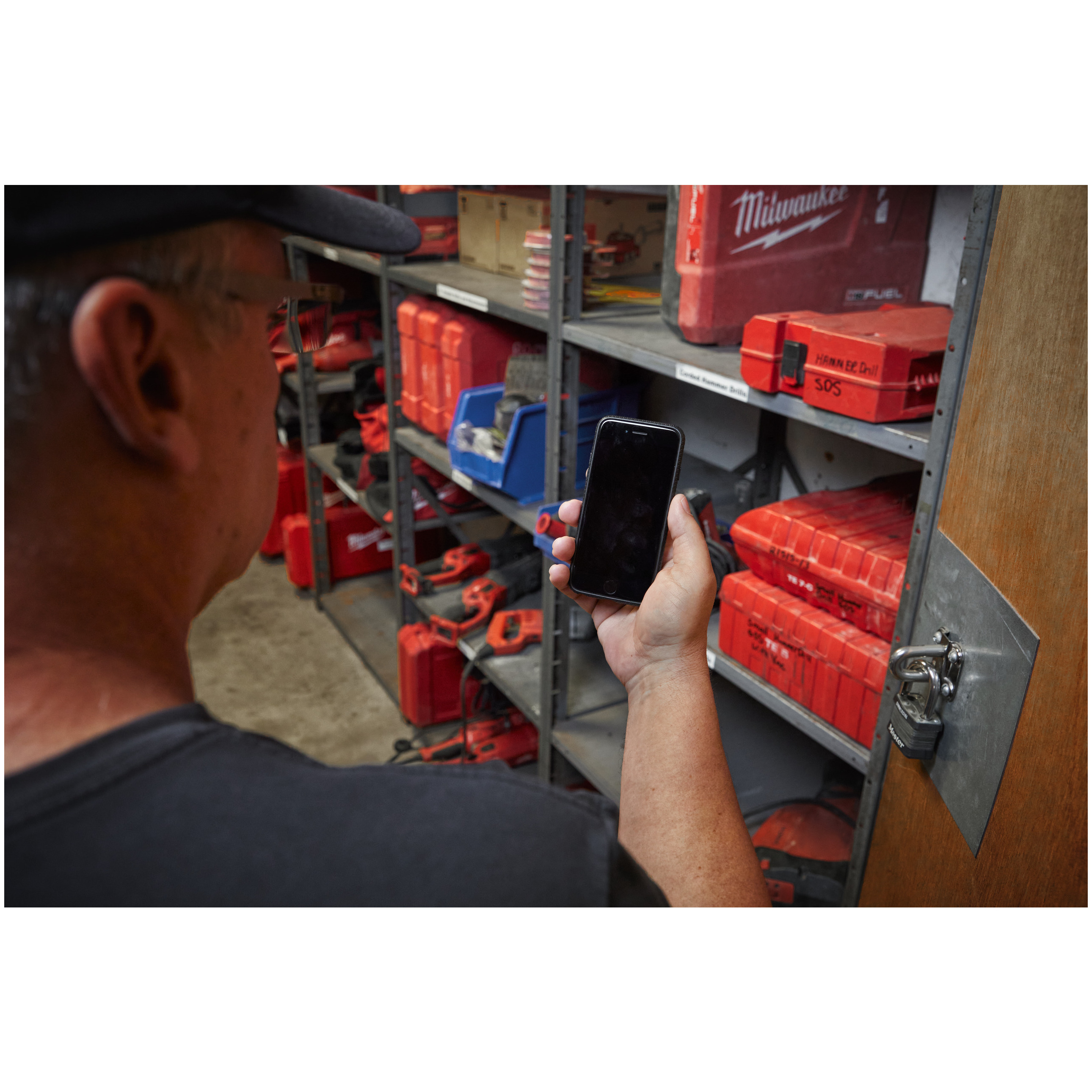 Milwaukee TICK - Bluetooth Tracking Modul Produktbild img6 L