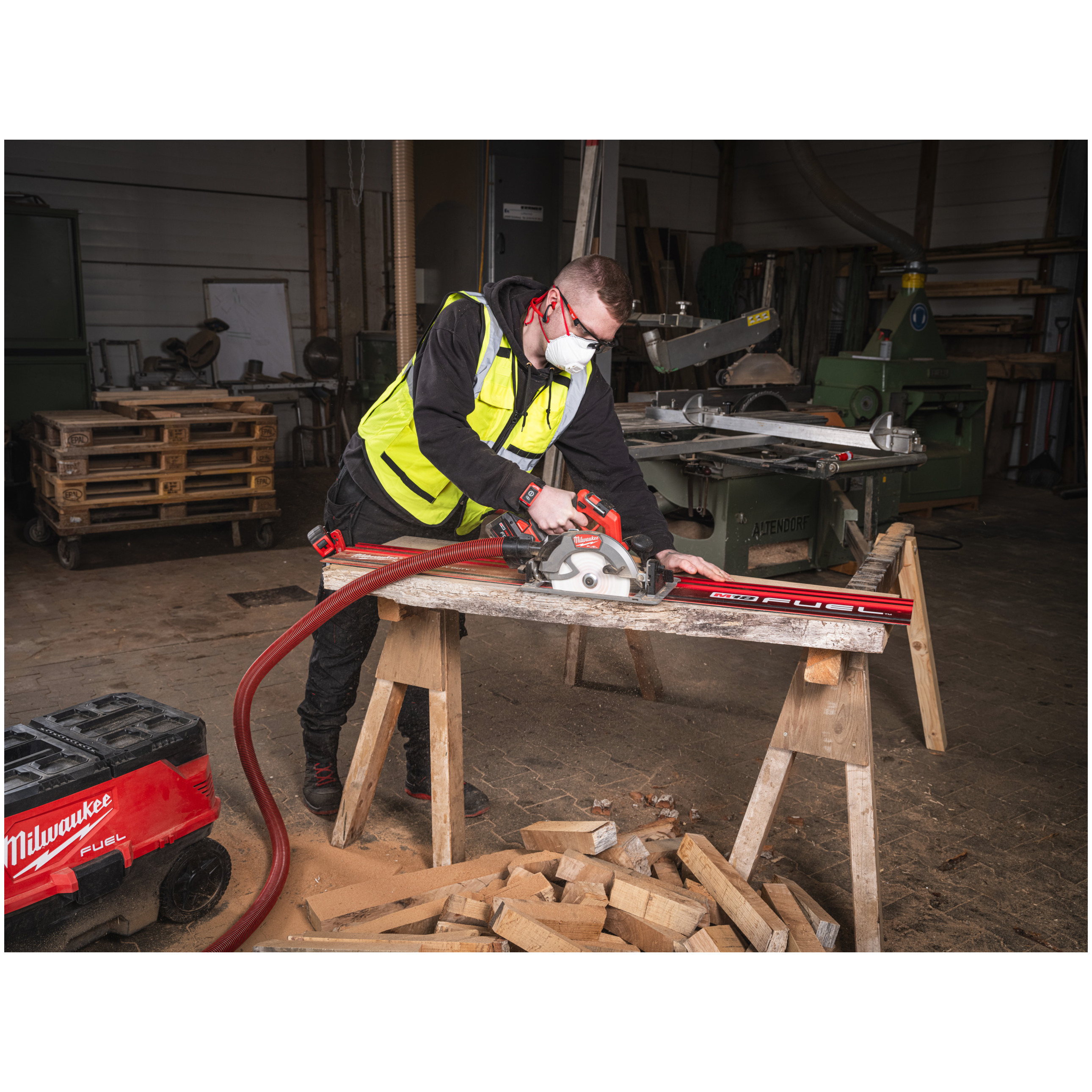 M18FCS66GR3-0 M18 FUEL Akku-Kreissäge Produktbild img2 L