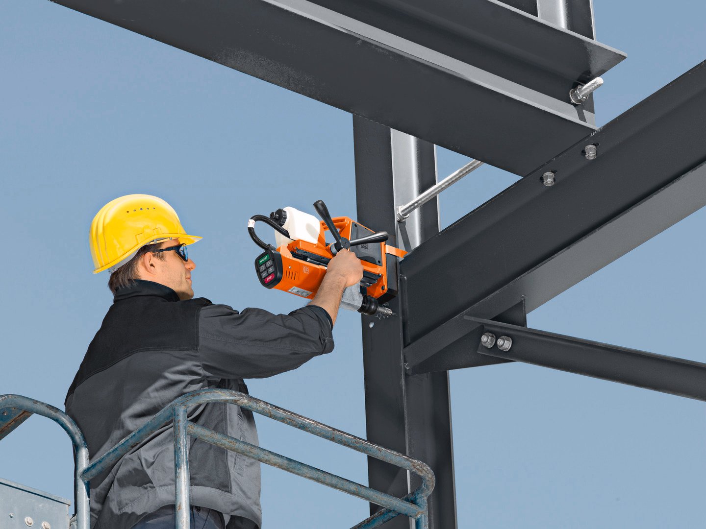 Fein Universal-Magnet-Kernbohrmaschine bis 35 mm KBU 35 Q Produktbild img4 L
