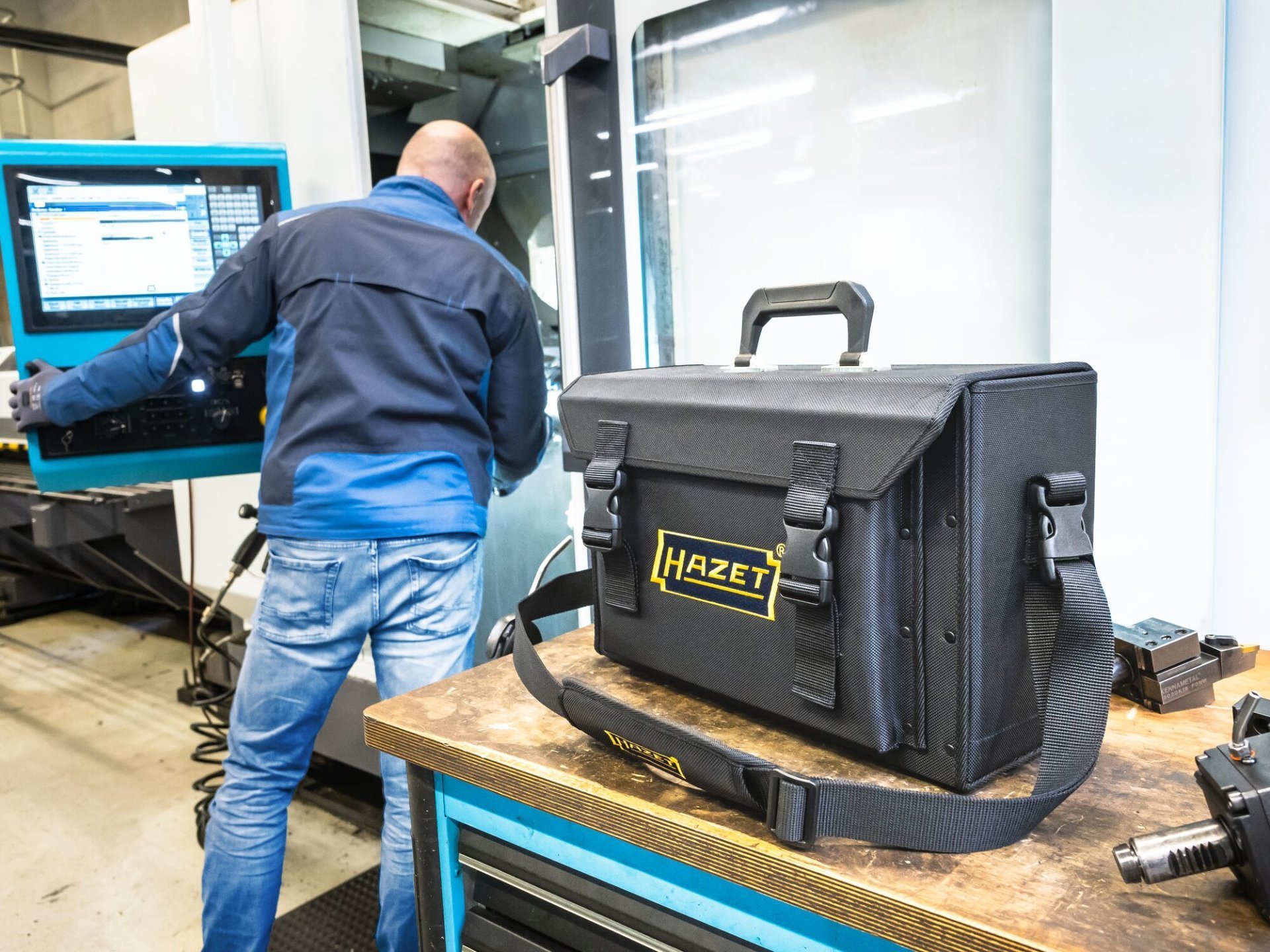 HAZET Werkzeugtasche ∙ klein ∙ leer 191T-1L ∙ L x B x H: 430 mm x 285 mm x 190 mm Produktbild img3 L