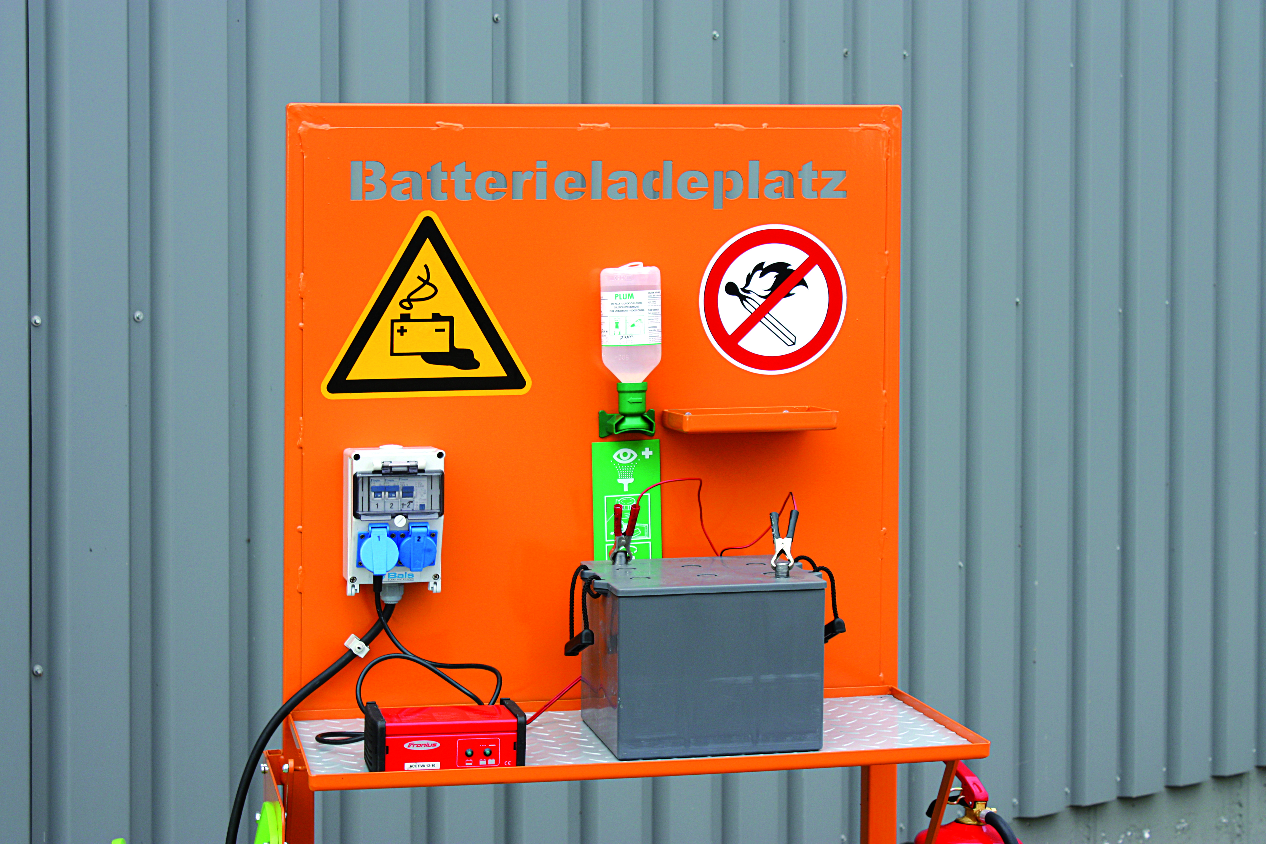 Batterie-Ladeplatz Produktbild img2 L