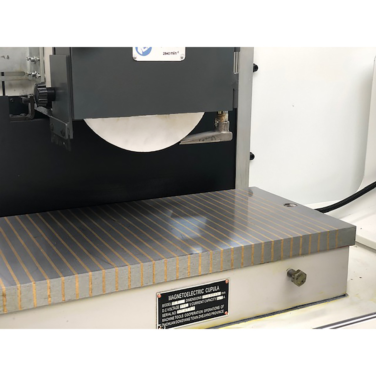 Optimum Flächenschleifmaschine OPTIgrind GT 22 Produktbild img3 L