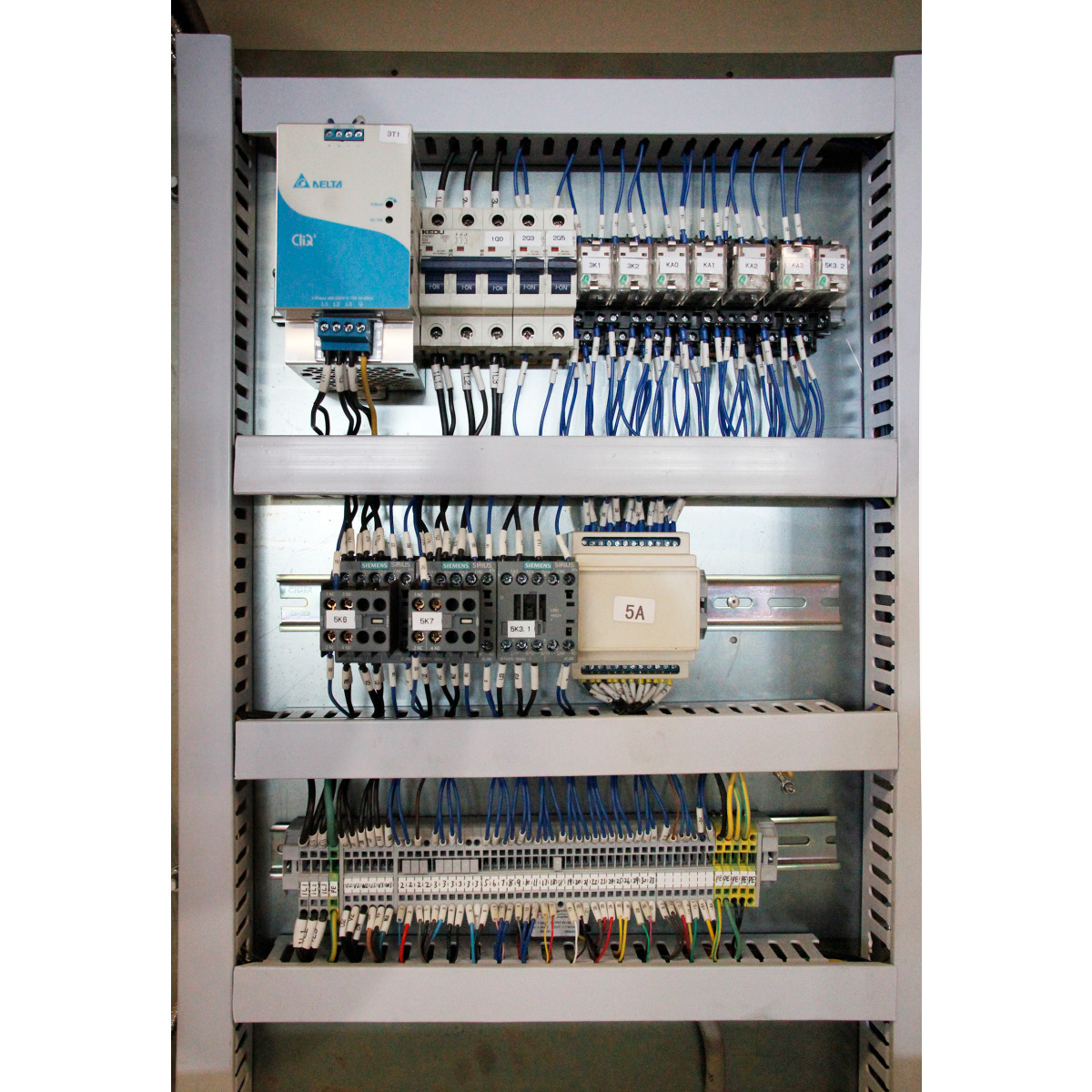Optimum Präzisions-Leit- und Zugspindeldrehmaschine OPTIturn TX 5216V Produktbild img2 L