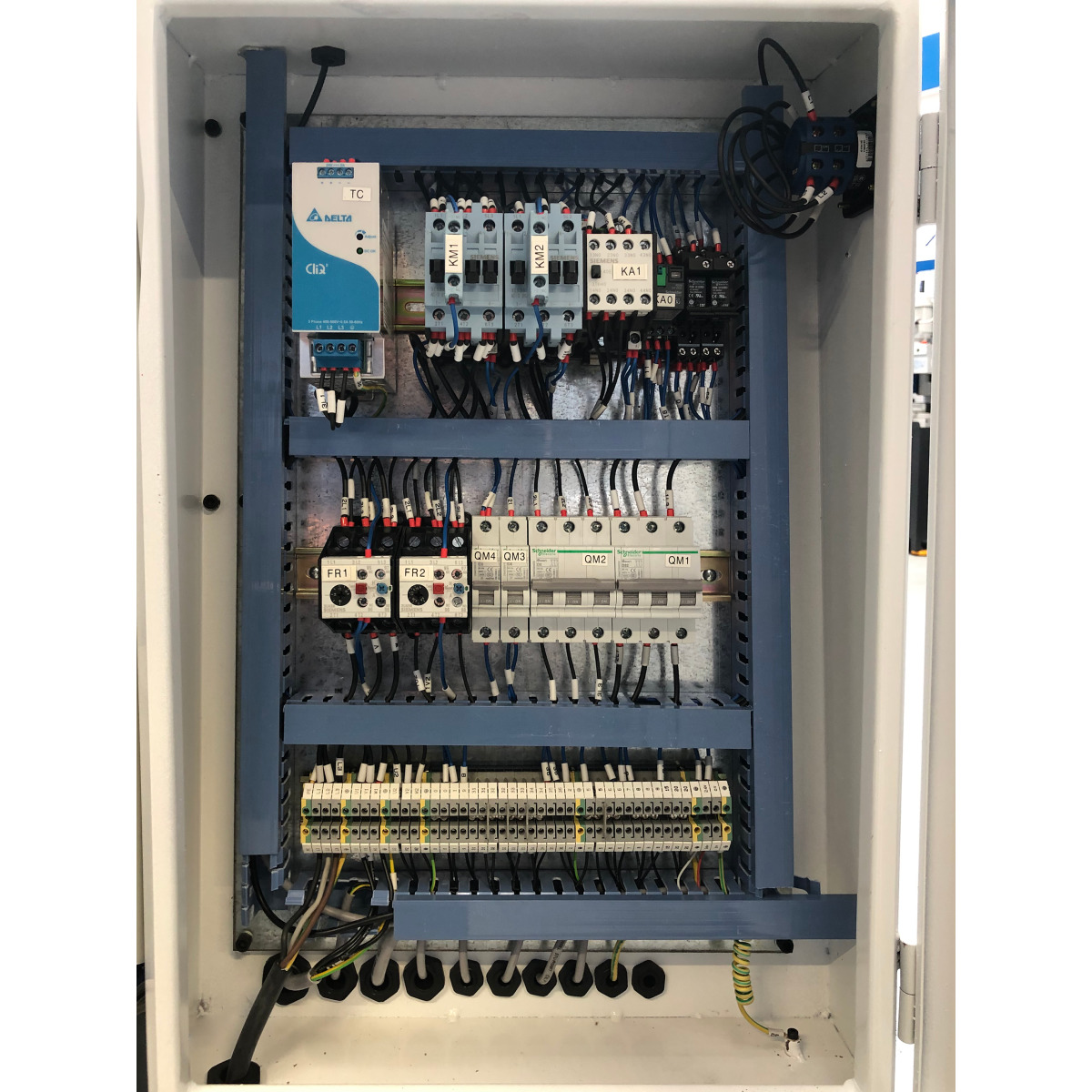Optimum Präzisions-Leit- und Zugspindeldrehmaschine OPTIturn TH 4610D Produktbild img2 L