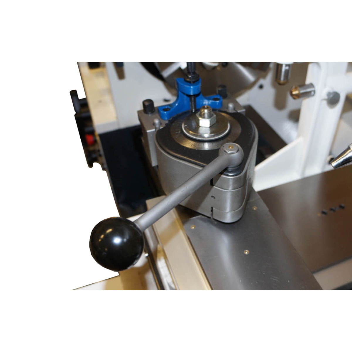 Optimum Leit- und Zugspindeldrehmaschine OPTIturn TH 5615D Produktbild img2 L