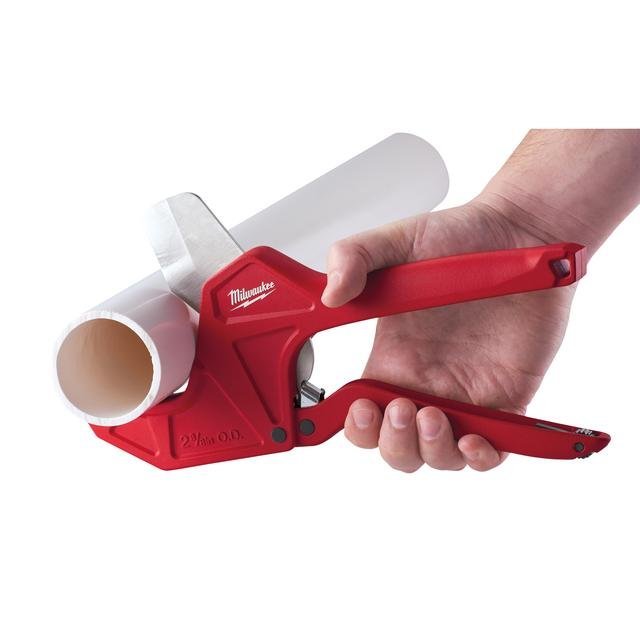 Milwaukee 63 mm Kunststoffrohrschneider mit Ratschenfunktion Produktbild img4 L