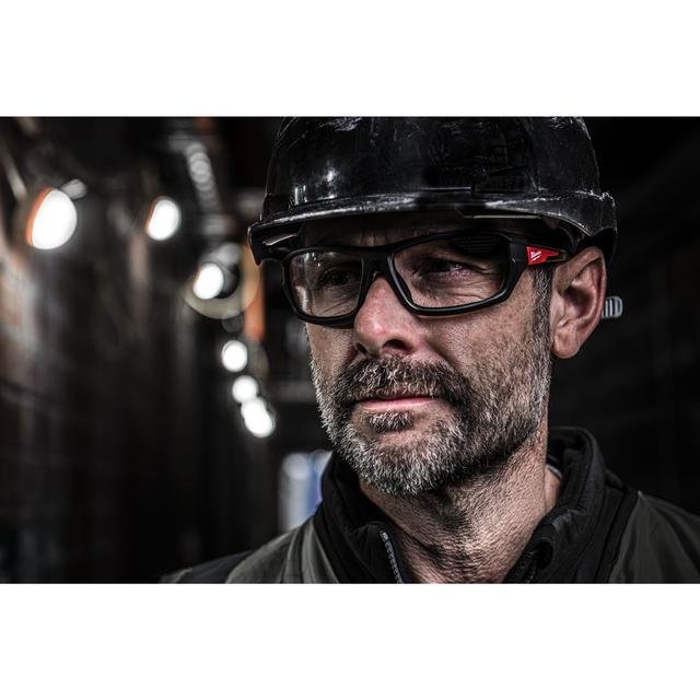 Milwaukee klar Perfomance Schutzbrille Produktbild img5 L