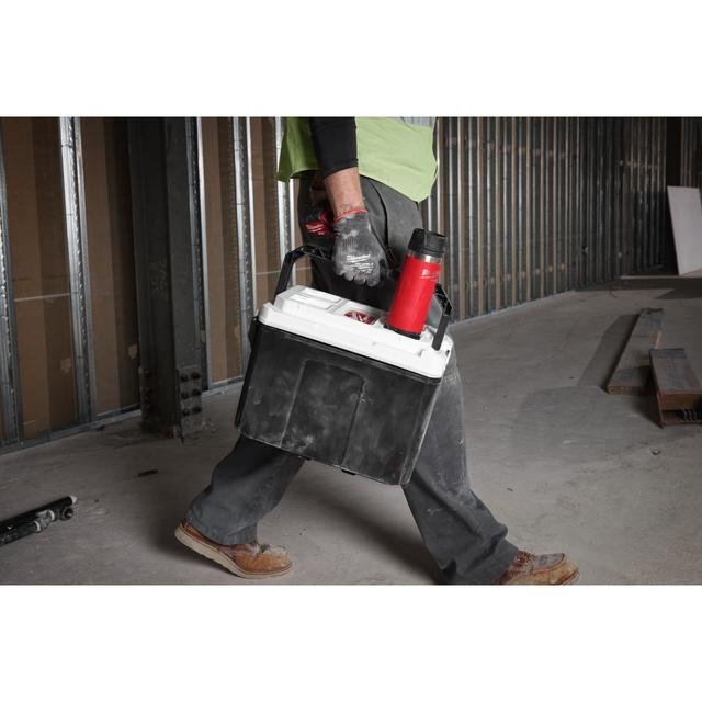 Milwaukee 530 ml mit Trinkdeckel, rot PACKOUT Isolierbecher Produktbild img4 L