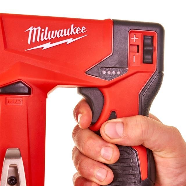 Milwaukee Akku-Tacker M12BST-202X Produktbild img5 L