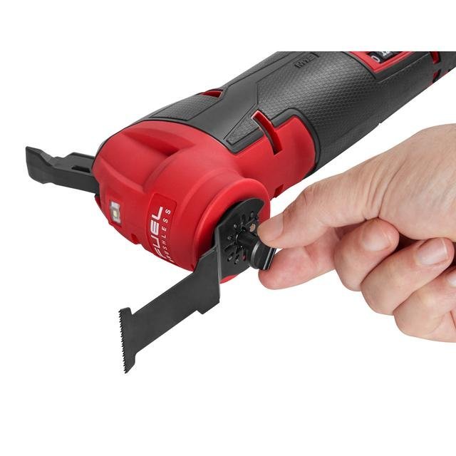 Milwaukee FUEL™ Akku-Multitool M12FMT-422X Produktbild img6 L
