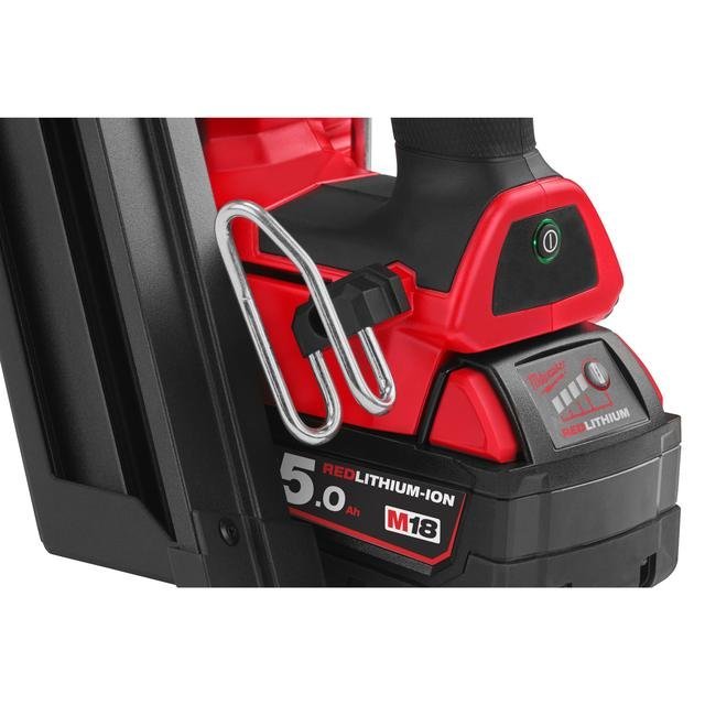 Milwaukee FUEL™ Akku Nagler M18FFNS-502C Produktbild img4 L