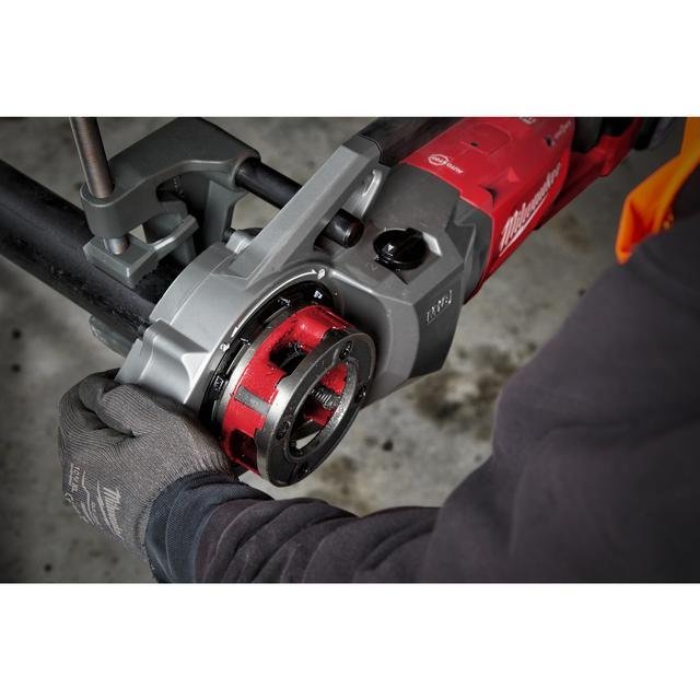 Milwaukee FUEL™ Akku-Gewindeschneidkluppe M18FPT2-0C Produktbild img3 L