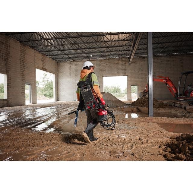 Milwaukee MX FUEL™ Akku-Tauchpumpe MXFSMP2-0 Produktbild img6 L