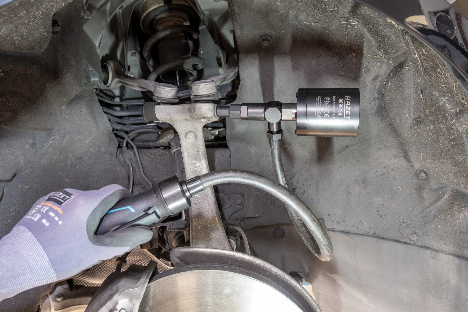 HAZET Adapter Satz für Klemmschraube an VW / AUDI Mehrlenkerachse 9098-F45/3 ∙ 3-teilig Produktbild img2 L