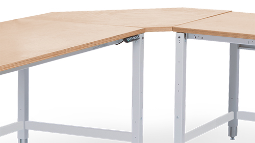 Arbeitsplatte workergo Tiefe 900, Dreieck-Platte geeignet für Klemmfeststellung, MDF-Platte mit 0,7 mm HPL-Belag, Produktbild img2 L