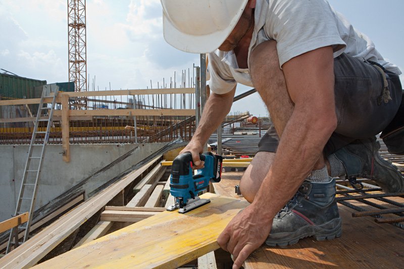 Akku-Stichsäge GST 18V-LI B, L-BOXX 136, 2 x Li-Ion-Akku 4,0 Ah, Stichsägeblatt Produktbild img3 L