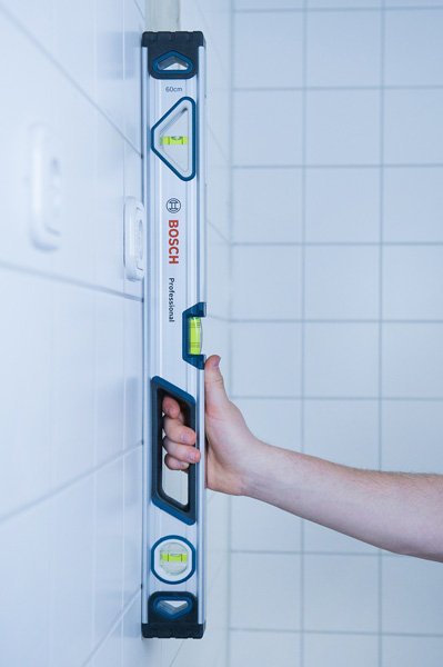 Bosch Optisches Nivelliergerät Wasserwaage 60 cm Produktbild img4 L