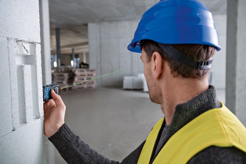 Bosch Laser-Entfernungsmesser GLM 50-27 CG mit BA 3.7V 1.0Ah A und USB-C-Kabel Produktbild img4 L