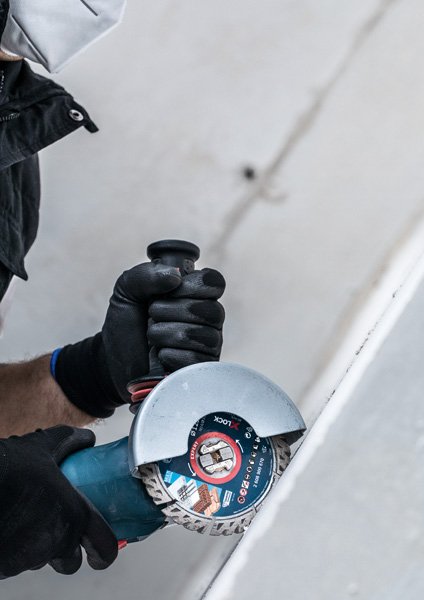 Bosch EXPERT MultiMaterial X-LOCK Diamanttrennscheiben Produktbild img6 L