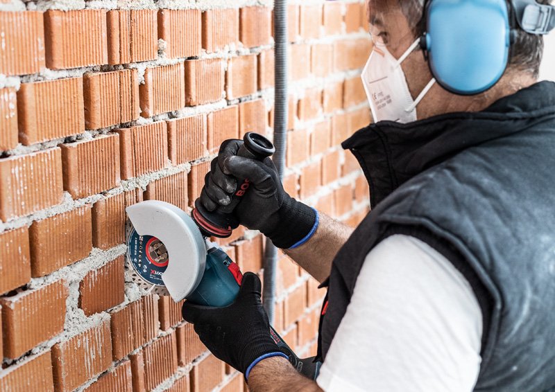 Bosch EXPERT MultiMaterial X-LOCK Diamanttrennscheiben Produktbild img3 L