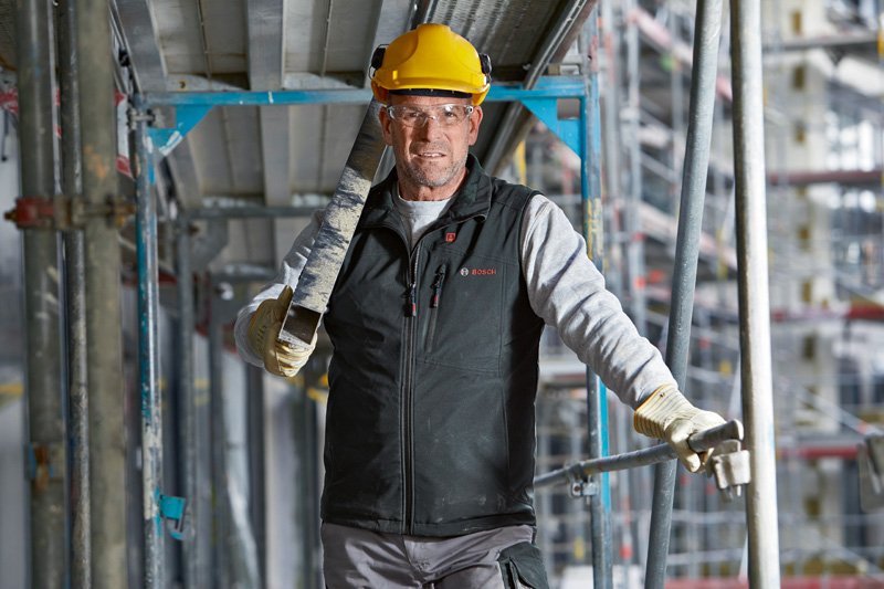 Bosch Beheizbare Weste GHV 12+18V XA Varianten Produktbild img4 L