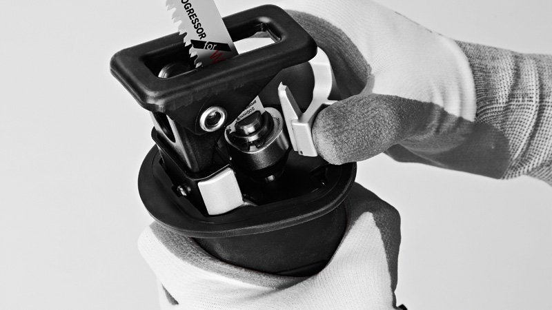 Bosch Akku-Säbelsäge GSA 18 V-32 Produktbild img5 L