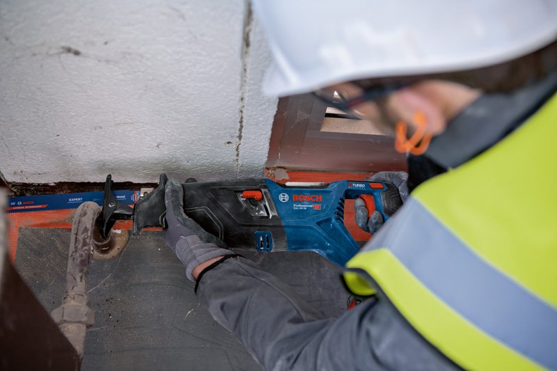 Bosch Akku-Säbelsäge BITURBO GSA 18V-28, in L-BOXX 238 mit Säbelsägeblatt Produktbild img5 L