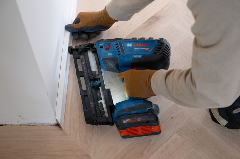 Bosch Akku-Holznagler GNH 18V-64-2 Varianten Produktbild img3 L