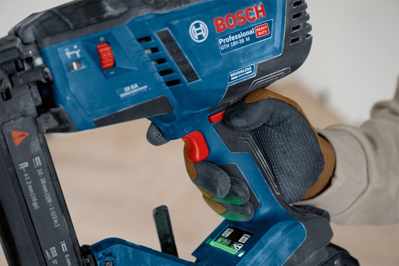 Bosch Akku-Holztacker GTH 18V-38 M Varianten Produktbild img6 L