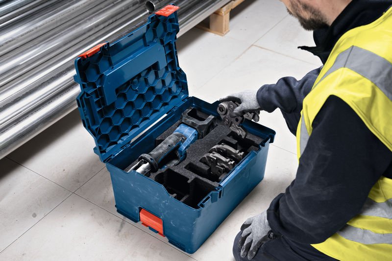 Bosch Akku-Presswerkzeug GPT 18V-19 Varianten Produktbild img5 L