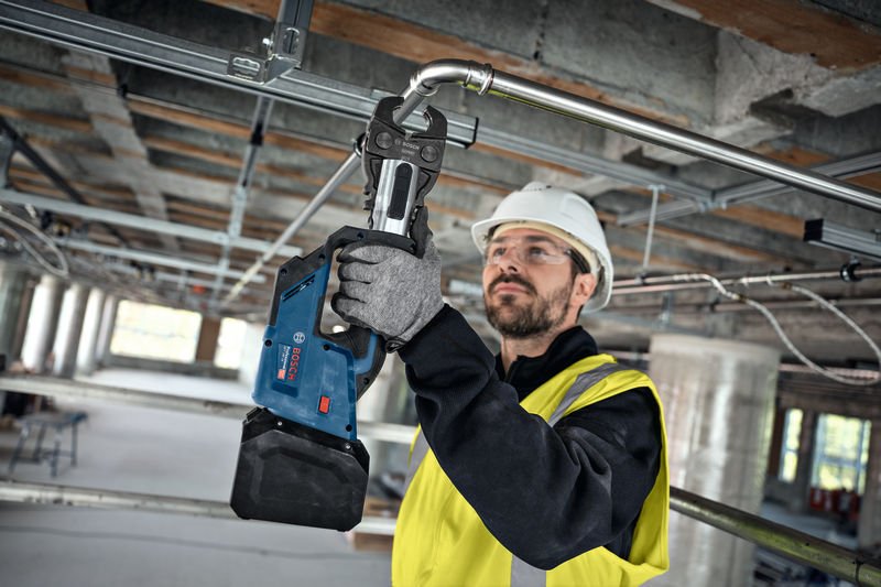 Bosch Akku-Presswerkzeug GPT 18V-19 Varianten Produktbild img3 L