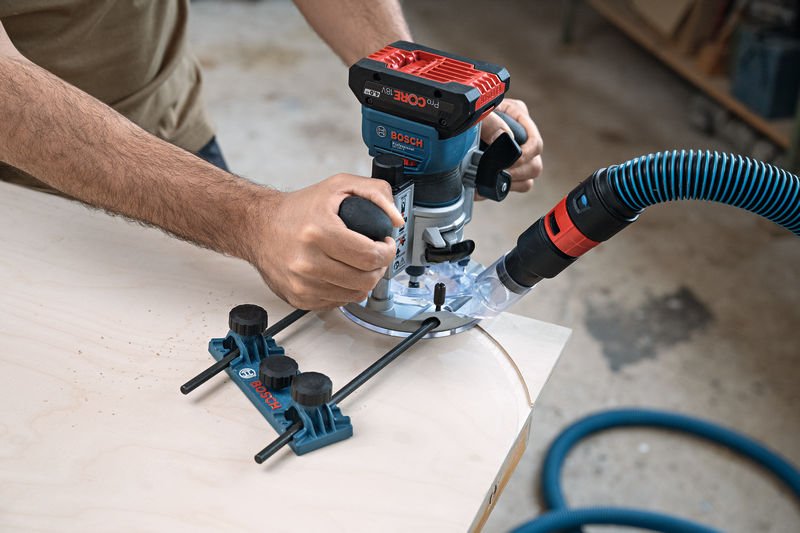 Bosch Akku-Kantenfräse GKF 18V-8 Produktbild img12 L