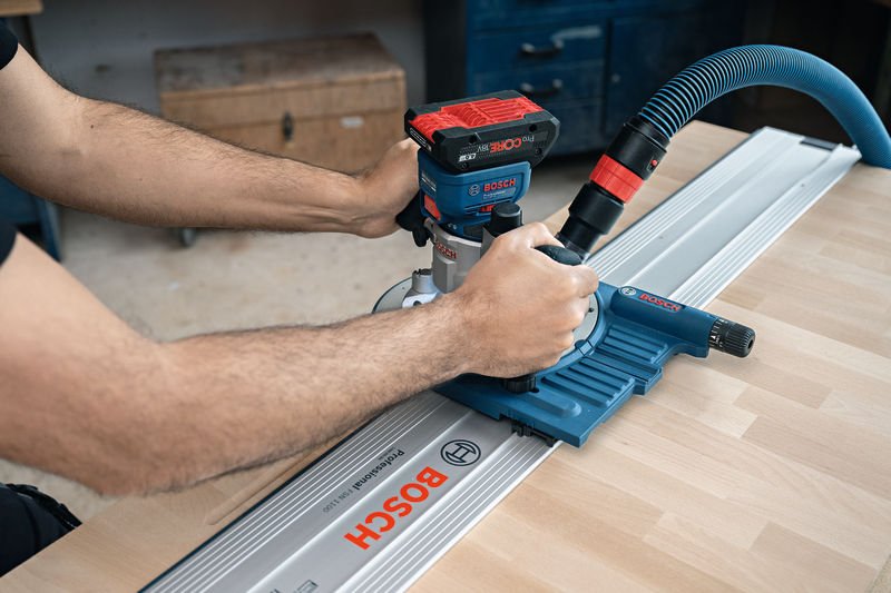 Bosch Akku-Kantenfräse GKF 18V-8 Produktbild img10 L
