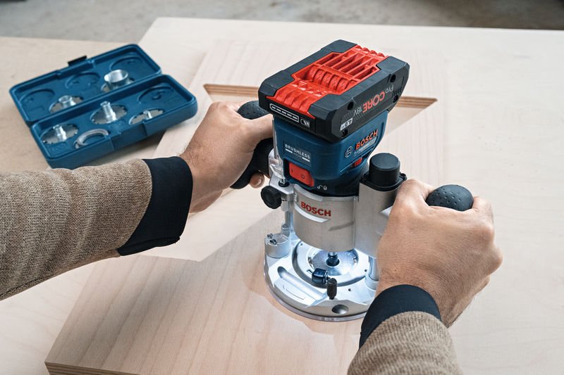 Bosch Akku-Kantenfräse GKF 18V-8 Produktbild img9 L