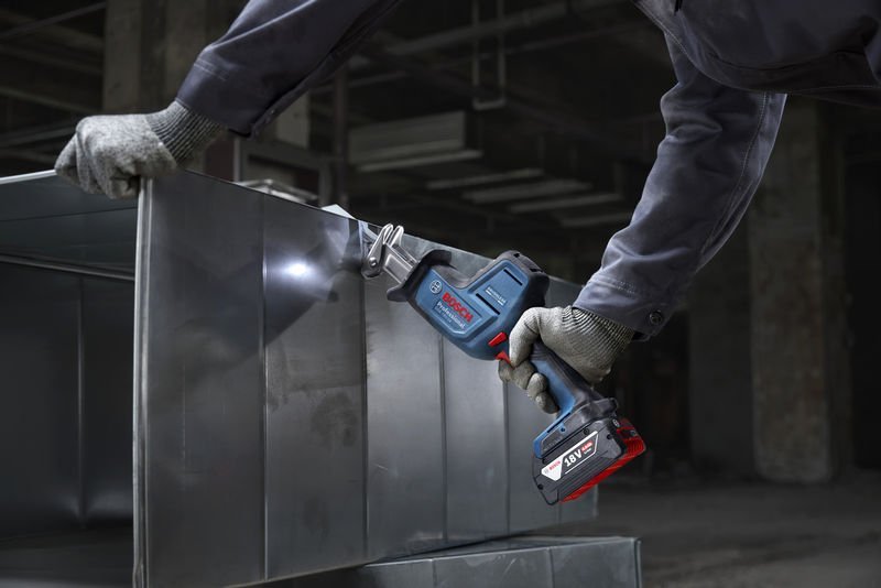 Bosch Säbelsäge GSA 18V-24 Produktbild img10 L