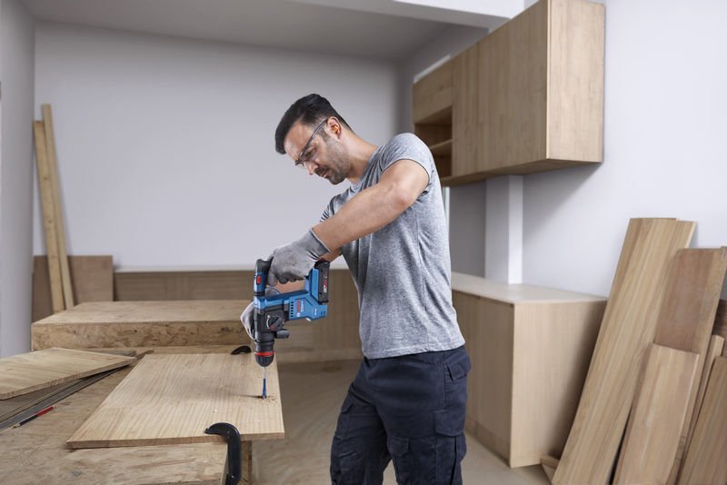 Bosch Akku-Bohrhammer mit ONECHUCK GBH 18V-18 X Varianten Produktbild img3 L