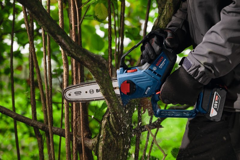 Bosch Akku-Astsäge GKE 18V-20 Produktbild img11 L