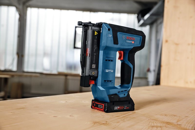 Bosch Akku-Holznagler GNH 18V-35 Varianten Produktbild img11 L