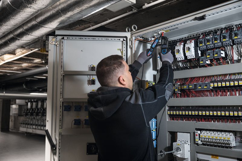 Bosch EXPERT Spannungsprüfer EXVT 1000-17 Produktbild img9 L