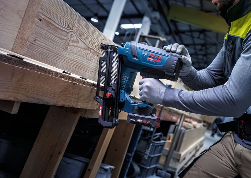 Bosch EXPERT Akku-Holznagler EXNH 18V-90R in XL-BOXX Produktbild img4 L