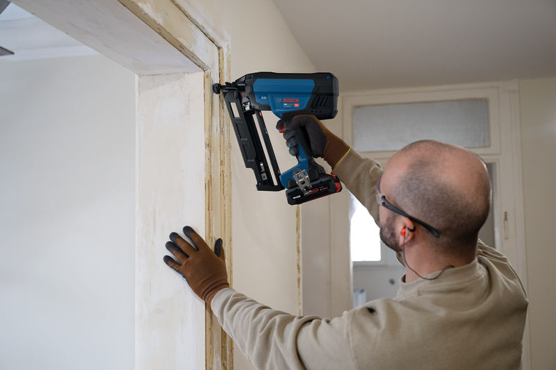 Bosch Akku-Nagler GNH18V-64-3  Varianten Produktbild img5 L