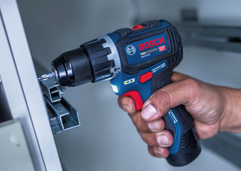Bosch Akku-Schlagbohrschrauber GSB12V-32, 2x Akku GBA 12V 2.0Ah in L-BOXX Produktbild img6 L