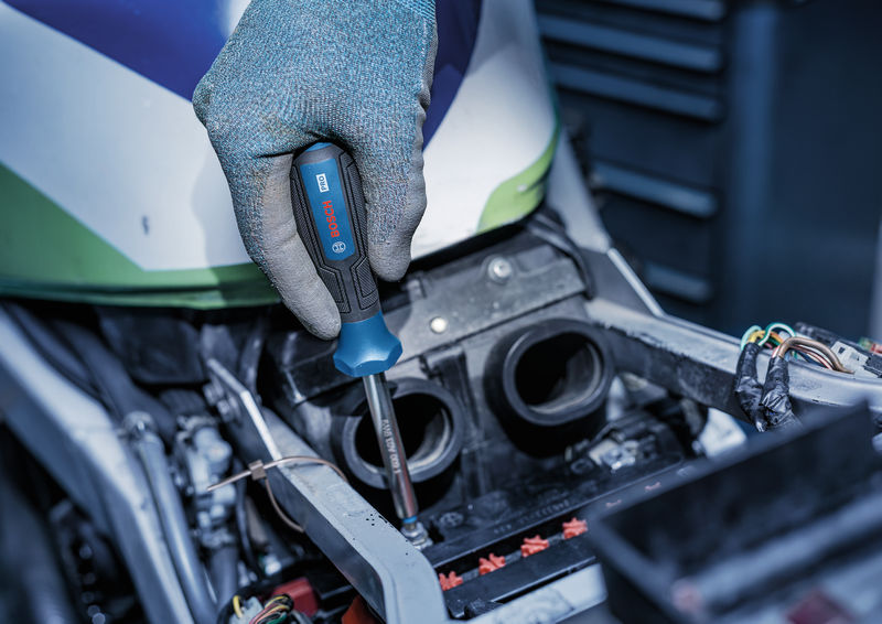 Bosch PRO Bit-Schraubendreher Produktbild img6 L
