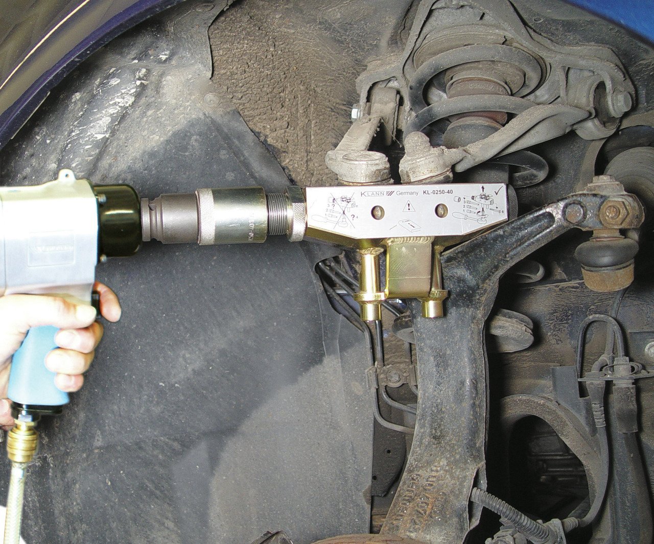 KL-0250-40 Abdrücker für Klemmschraube, Audi A4 / VW Passat Produktbild img2 L