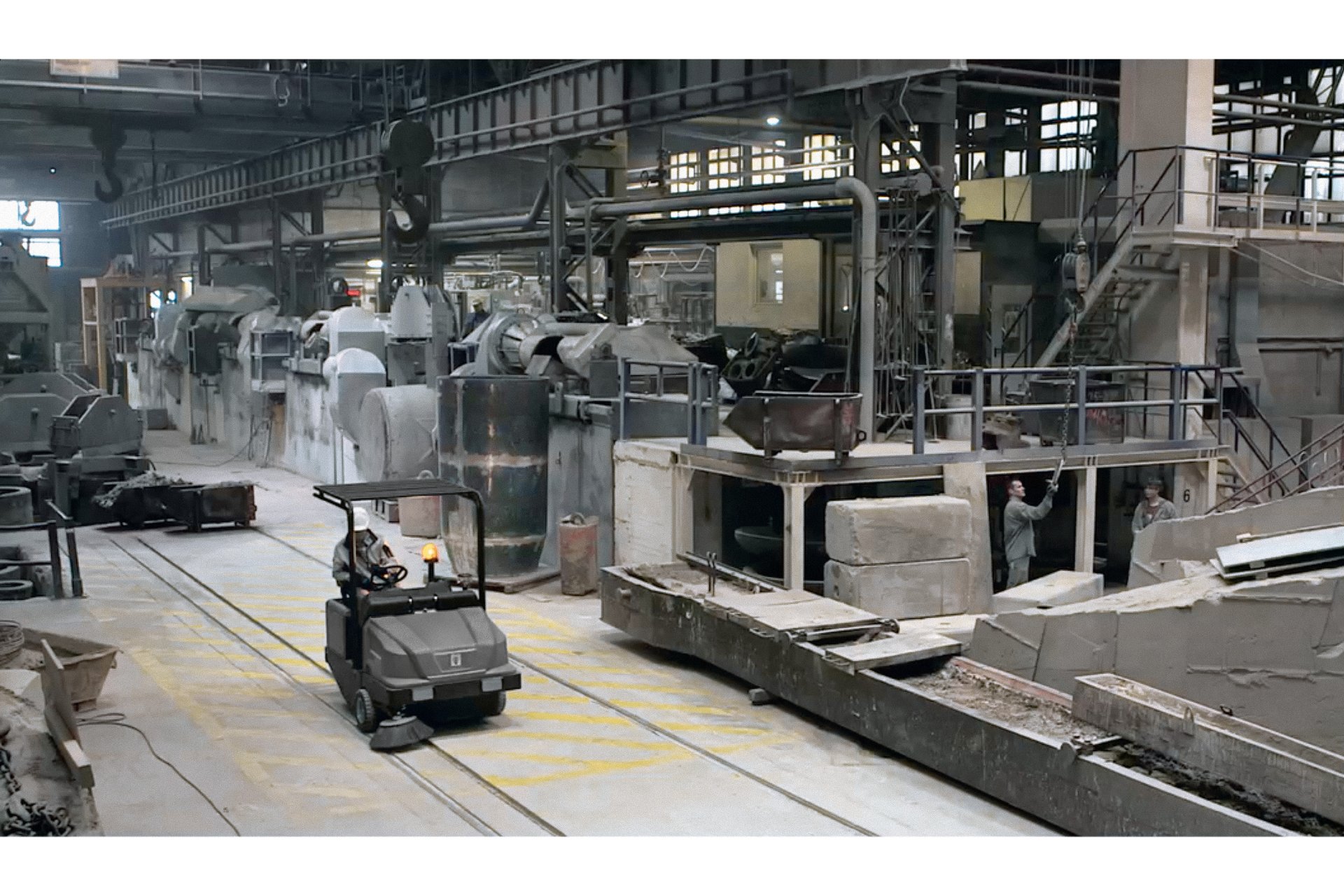 Kärcher Industrie-Kehrsaugmaschine KM 130/300 R D Classic Produktbild img4 L