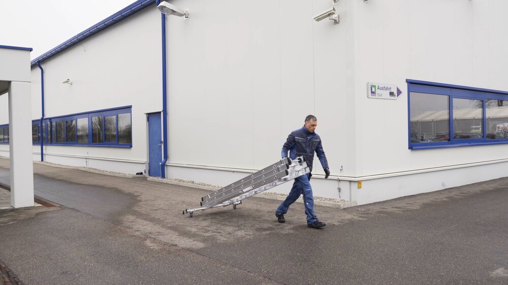 MUNK Nachrüstsatz 'roll-bar' passend für Nachrüst-Traverse aus Aluminium oder GFK Produktbild img3 L