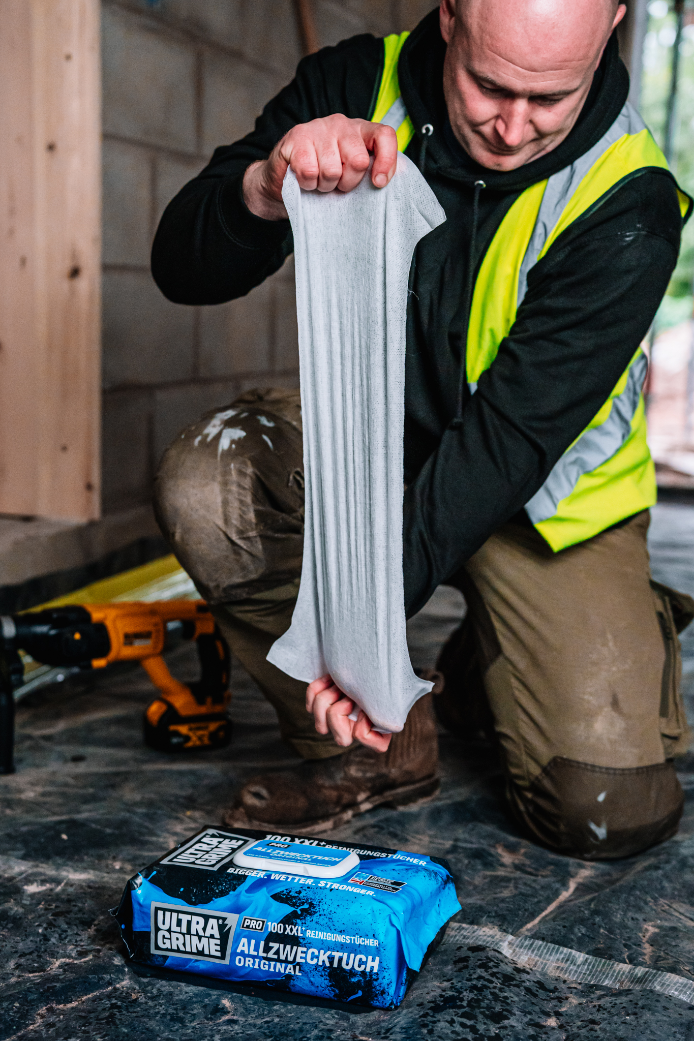 UltraGrime Pro Allzweck Reinigungstücher | Industrielle Tücher zur Entfernung von Fett, Öl, Farbe und Tinte | 100 extragroße Feuchttücher, 38 cm x 25 cm Produktbild img7 L