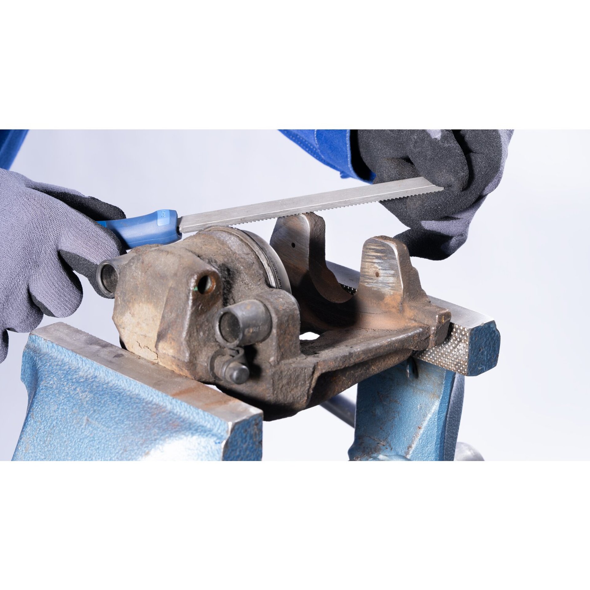 PFERD TOOLS Bremssattelfeile 200 mm x 12,5 mm gefräste Zahnung mit Griff Produktbild img4 L
