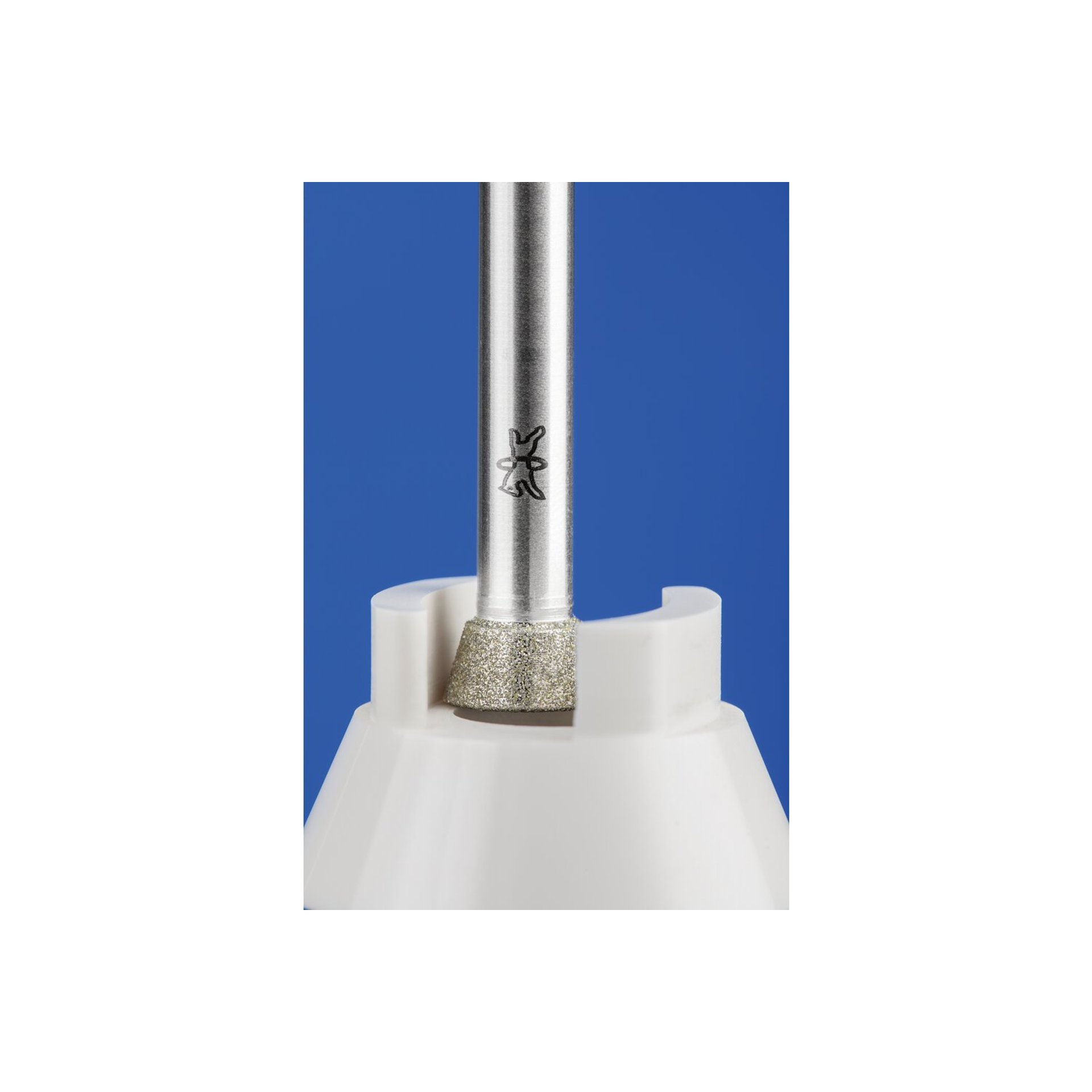 PFERD TOOLS Dia.-Schleifst. Topf Ø3x8° SchaftØ3 mm D126 (mit.) zum Schleifen von Planflächen/Absätzen Produktbild img2 L